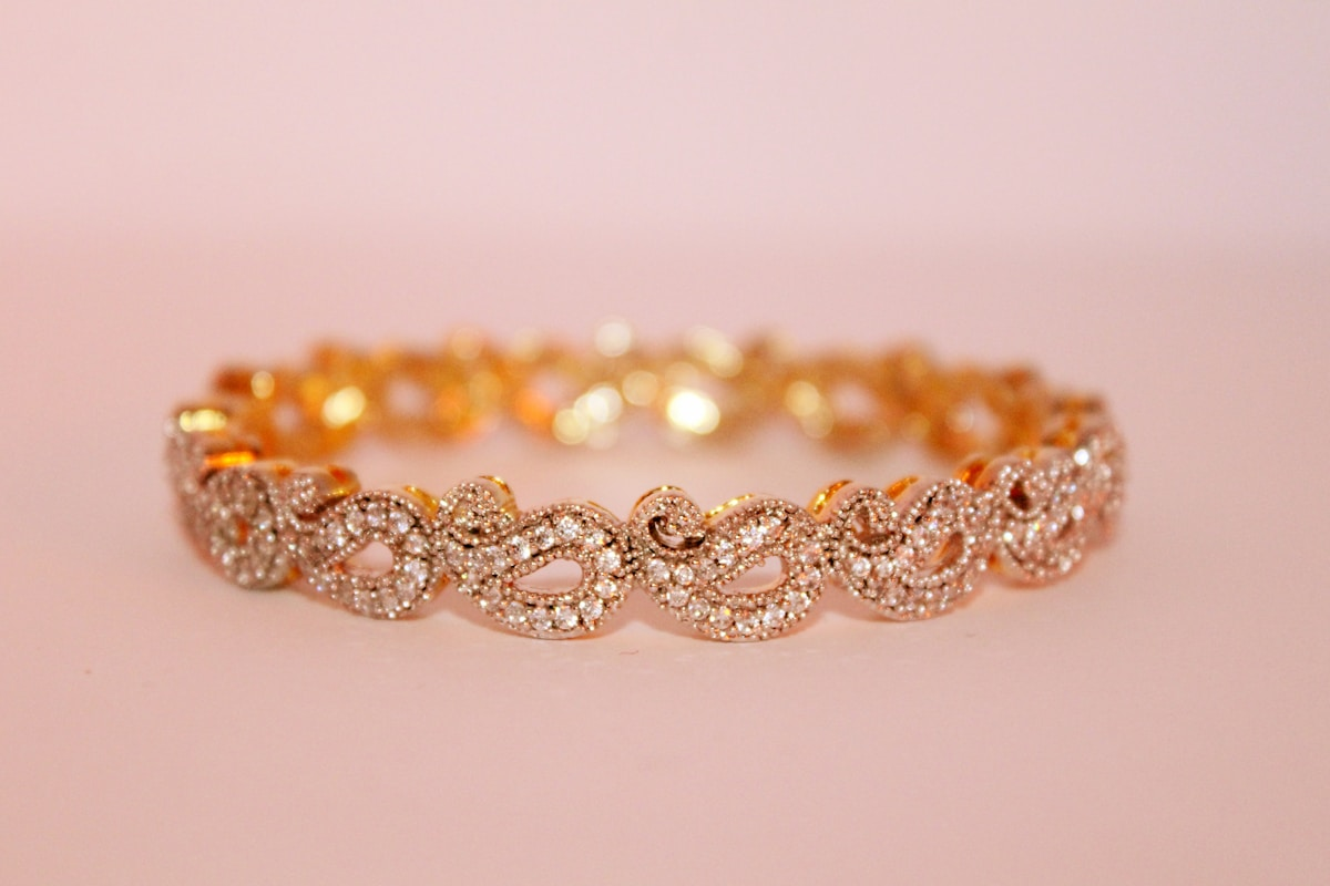 Studs detail