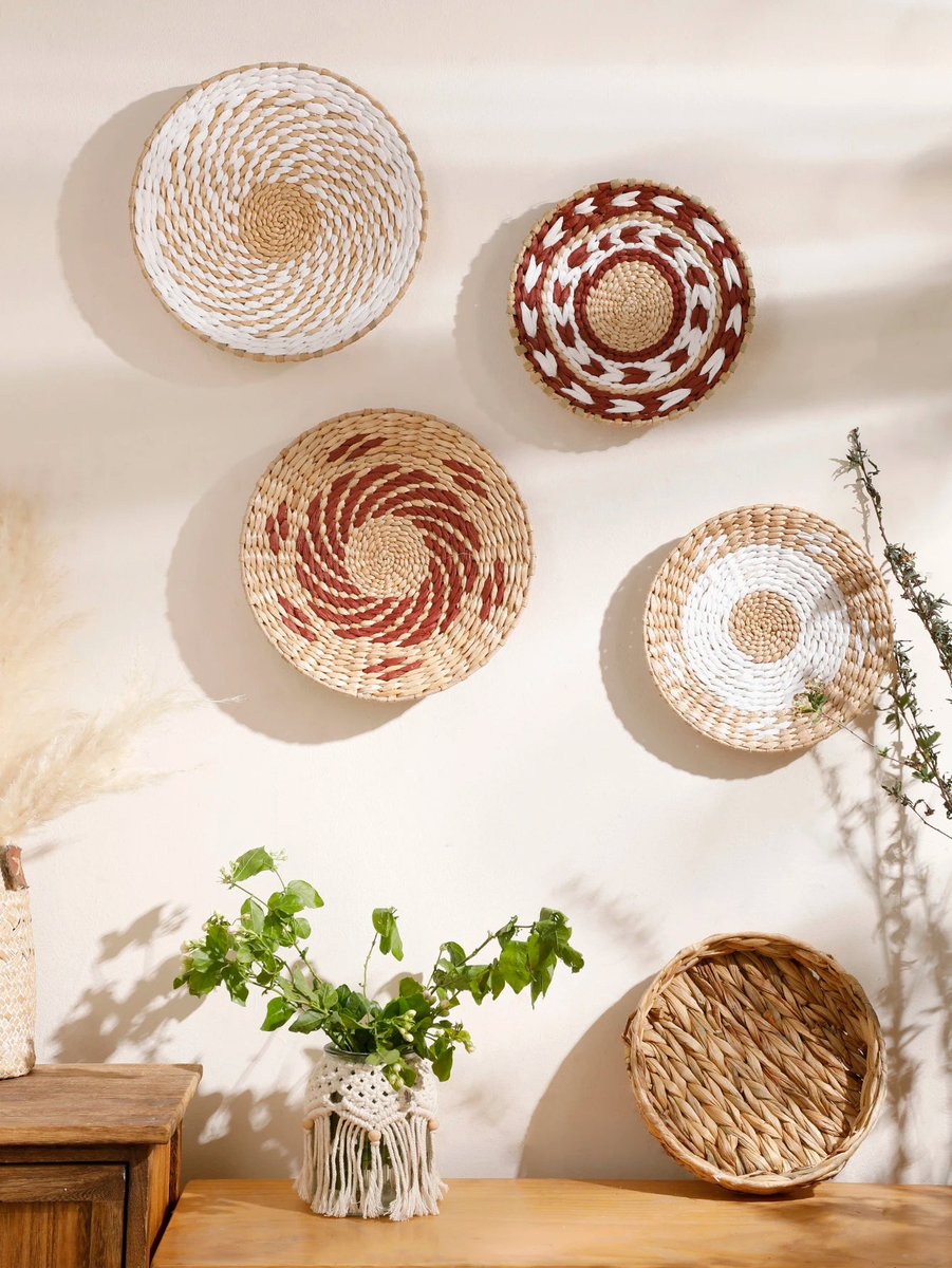 Storage baskets